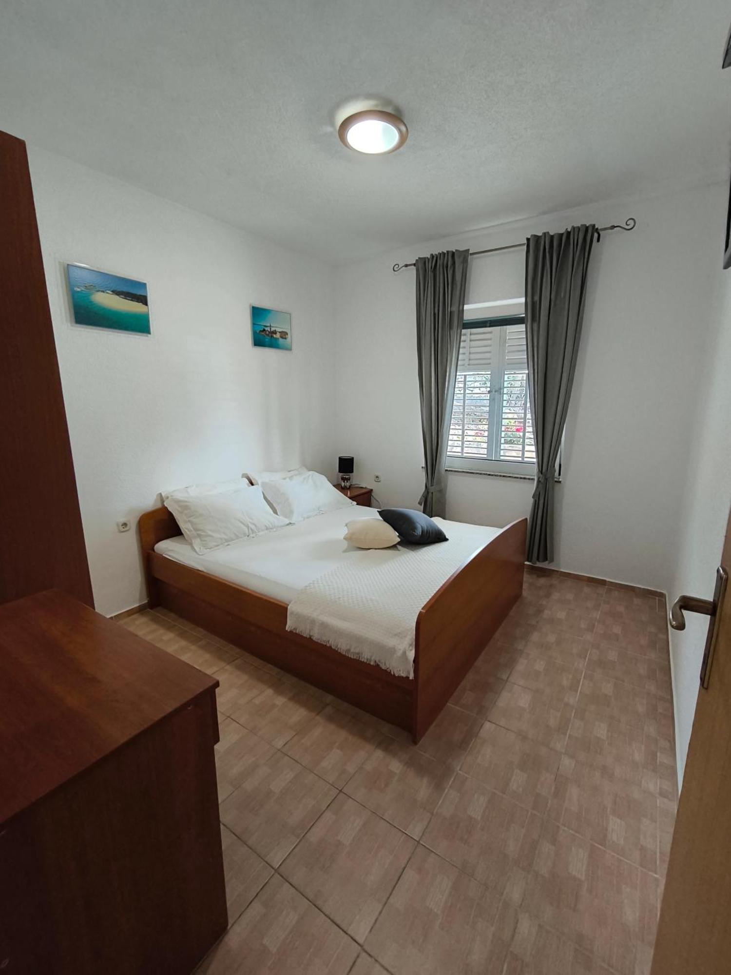 Apartmani Baresic 伯德古拉 外观 照片